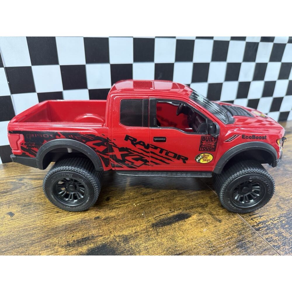 FORD F-150 Raptor Bass Pro Shops 1/18 Toy Truck Tree House Kids 4x4 Red